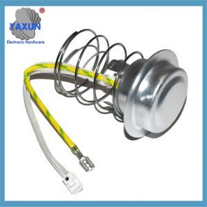 Electric pressure cooker bottom temperature sensor