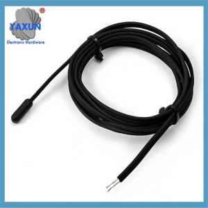 Injection molded waterproof probe for temperature sensor